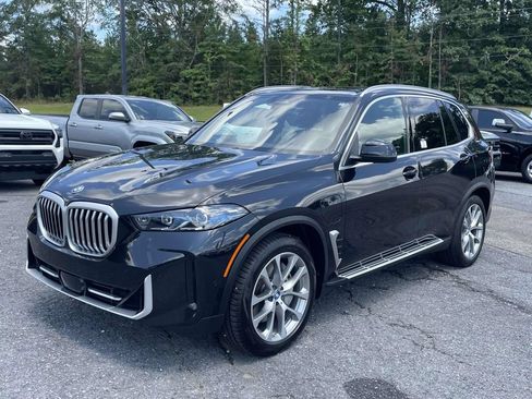 Used 2025 BMW X5 xDrive50e AWD/4WD image 5