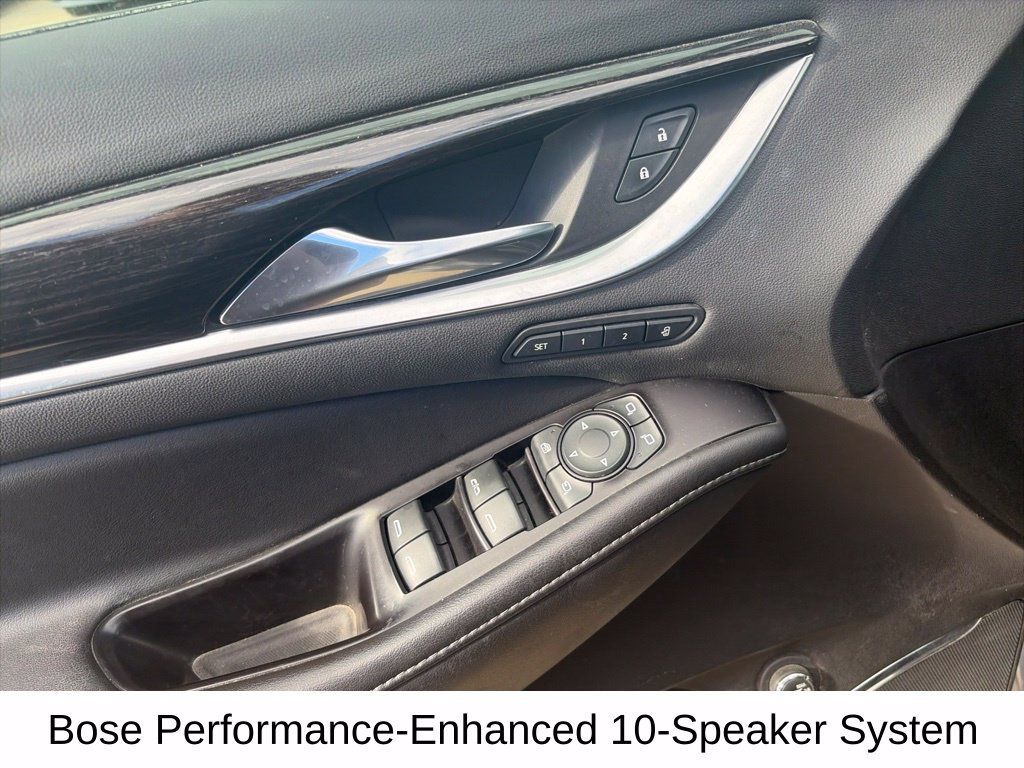 Used 2019 Buick Enclave Avenir w/ Avenir Technology Package AWD/4WD image 19