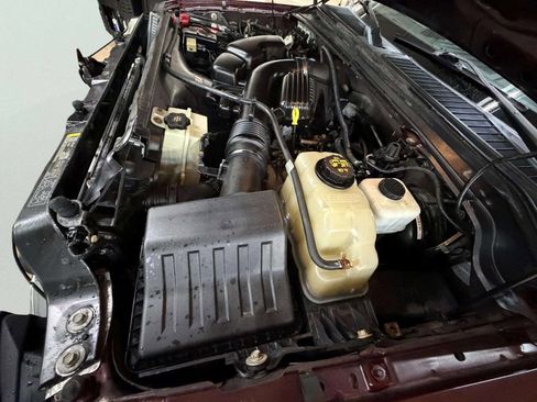 Used 2009 Ford F250 Lariat image 32