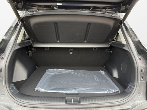 New 2025 Kia Seltos SX w/ SX Sunroof Package image 18