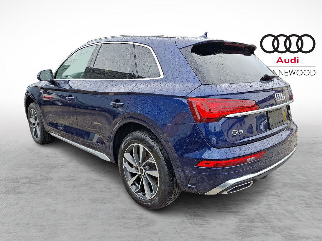 Certified 2023 Audi Q5 2.0T Premium w/ Convenience Package AWD/4WD image 4