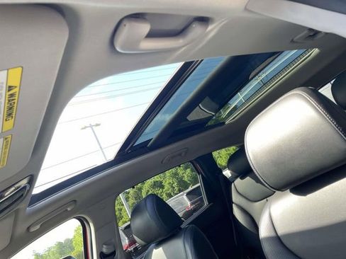 Used 2023 Hyundai Santa Fe SEL w/ Premium Package image 16