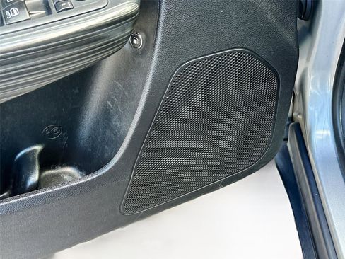 Used 2015 Jeep Cherokee Limited w/ Trailer Tow Group image 17