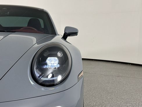 Certified 2024 Porsche 911 Carrera GTS image 15