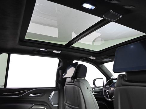 Certified 2024 Cadillac Escalade ESV Sport Platinum w/ LPO, ONYX Package image 17