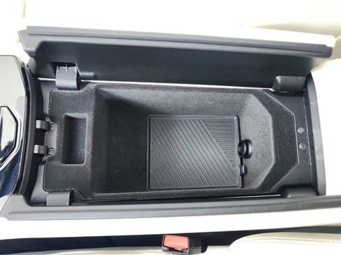 Used 2026 BMW 540i xDrive image 57