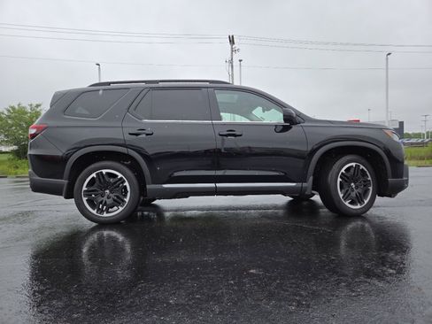 New 2026 Honda Pilot Touring image 20