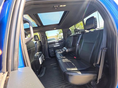 Used 2015 Ford F150 Lariat w/ Equipment Group 502A Luxury AWD/4WD image 16