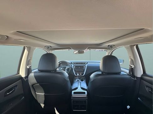 Used 2017 Nissan Murano Platinum w/ Platinum Technology Package FWD image 17