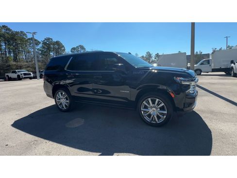 Certified 2024 Chevrolet Tahoe High Country image 2