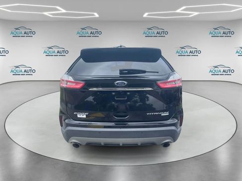 Used 2020 Ford Edge Titanium w/ Equipment Group 301A FWD image 6