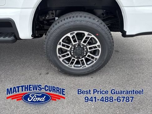 New 2026 Ford F350 Platinum w/ Platinum Plus Package AWD/4WD image 17