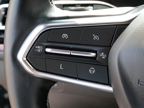 Used 2024 Chevrolet Traverse Z71 w/ Enhanced Driving Package AWD/4WD image 26