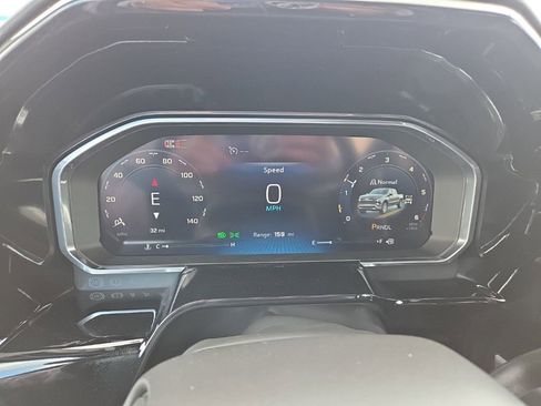 New 2026 Chevrolet Silverado 1500 LT AWD/4WD image 15
