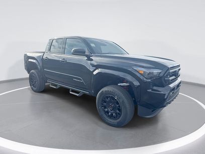 New 2025 Toyota Tacoma SR5