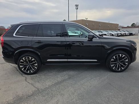 New 2026 Volvo XC90 B6 Plus w/ Protection Package Premier image 4