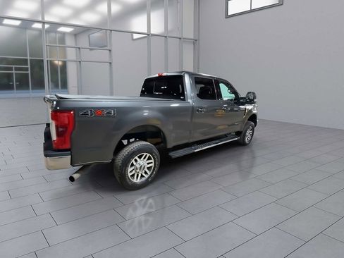 Used 2018 Ford F250 Lariat w/ Lariat Ultimate Package image 8