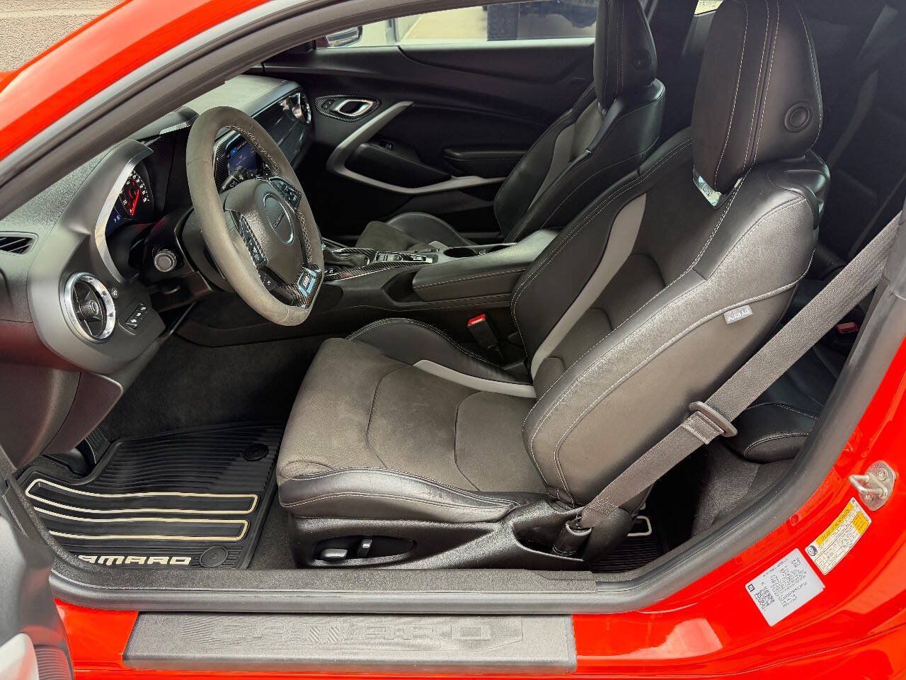 Used 2021 Chevrolet Camaro SS RWD image 17
