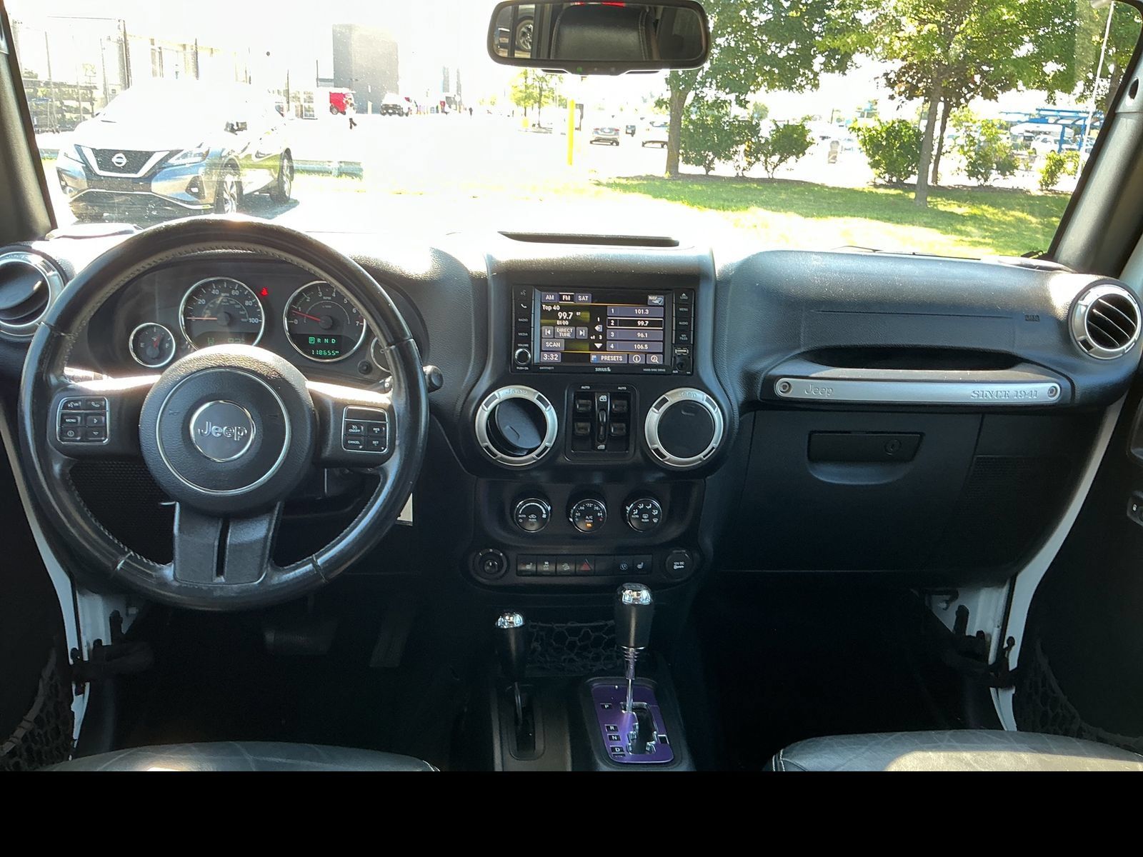 Used 2016 Jeep Wrangler Unlimited Rubicon w/ Dual Top Group AWD/4WD image 13