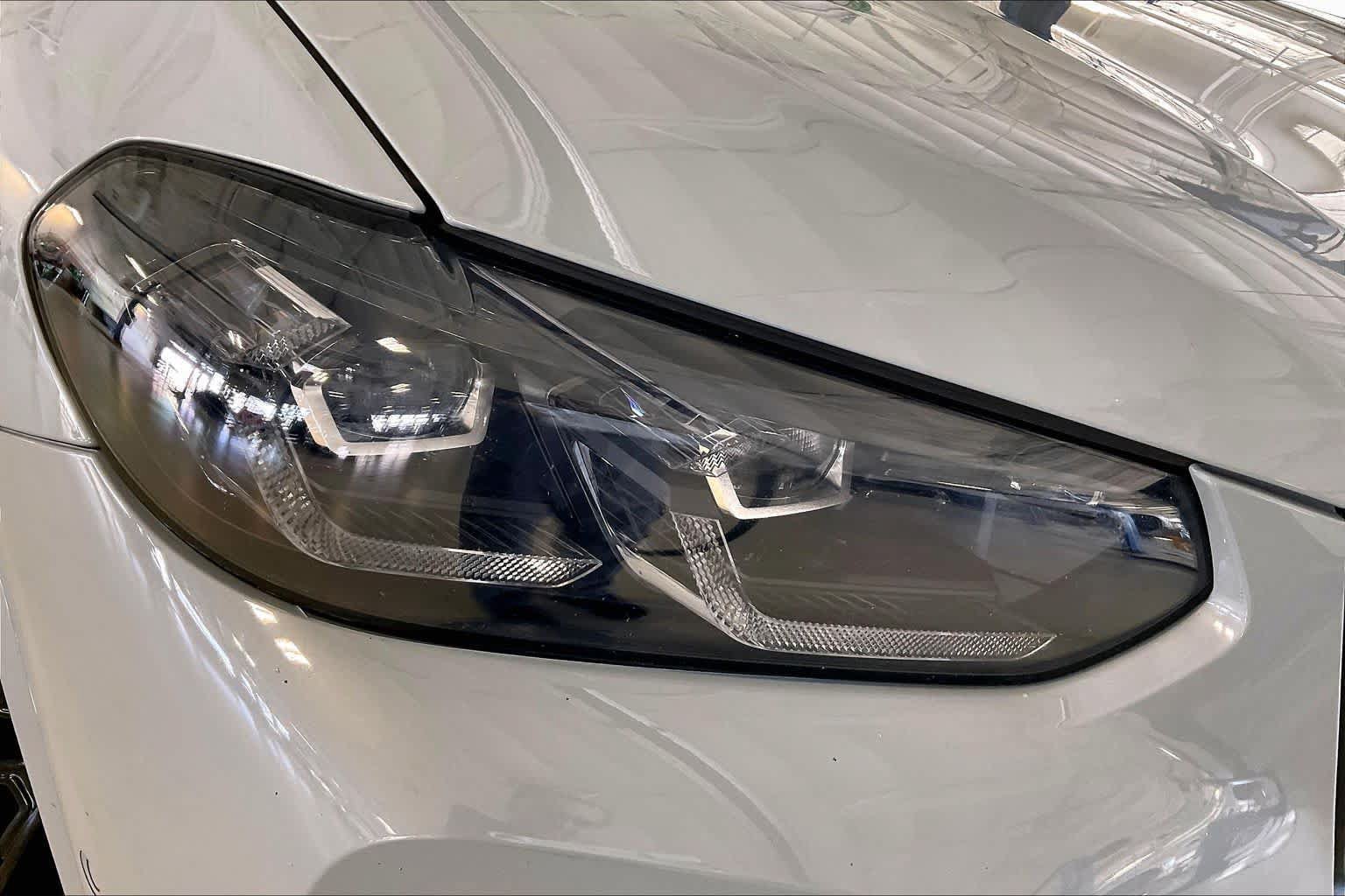 Used 2024 BMW X4 xDrive30i w/ Premium Package AWD/4WD image 25