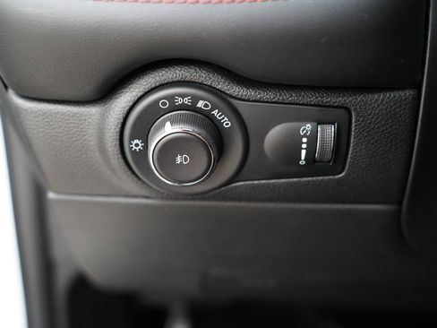 Used 2023 Dodge Durango GT AWD/4WD image 25