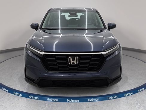 Used 2023 Honda CR-V LX image 3