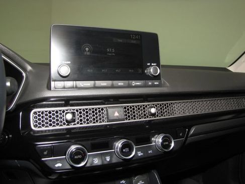 Certified 2023 Honda Civic EX-L image 7