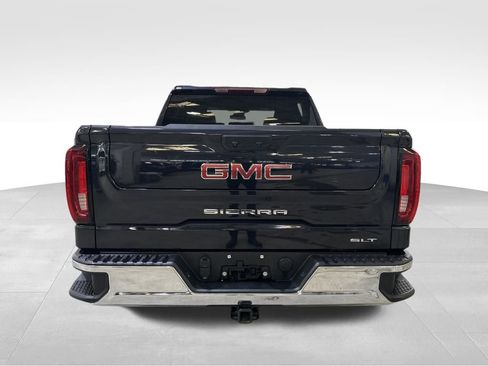 Used 2025 GMC Sierra 1500 SLT image 4
