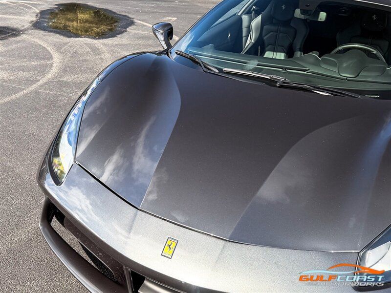 Used 2017 Ferrari 488 GTB RWD image 4