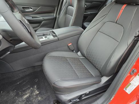 New 2026 Nissan Sentra SR w/ SR Premium Package FWD image 14