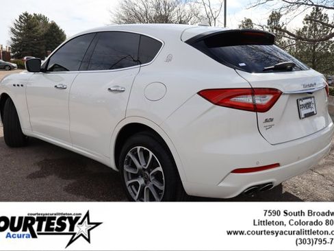 Used 2020 Maserati Levante S image 4