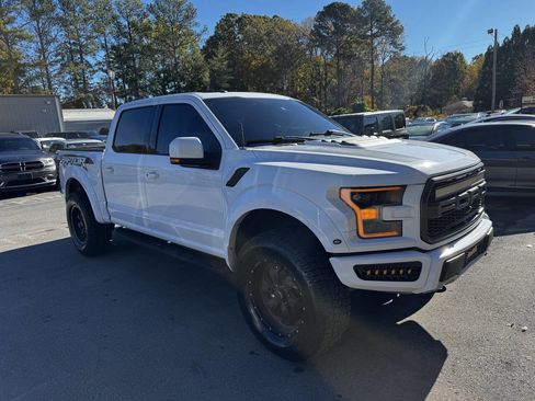 Used 2017 Ford F150 Raptor w/ Equipment Group 802A Luxury image 2