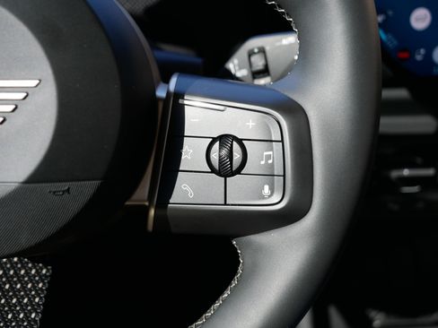 Used 2025 MINI Cooper S image 30