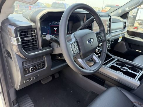 New 2026 Ford F250 Lariat w/ Lariat Premium Package AWD/4WD image 25
