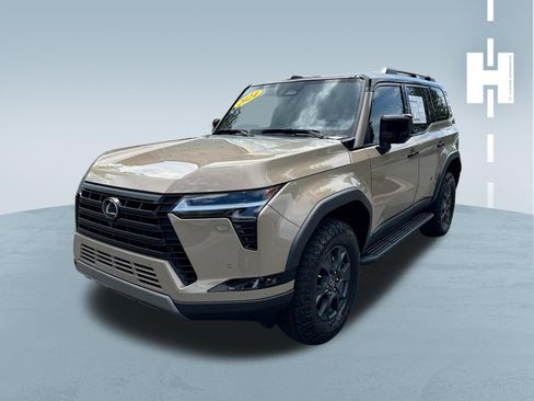 Used 2024 Lexus GX 550 AWD/4WD image 3
