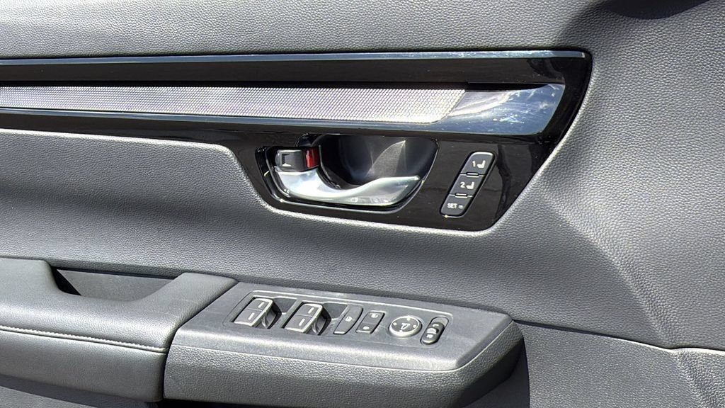 Used 2023 Honda CR-V EX-L image 22