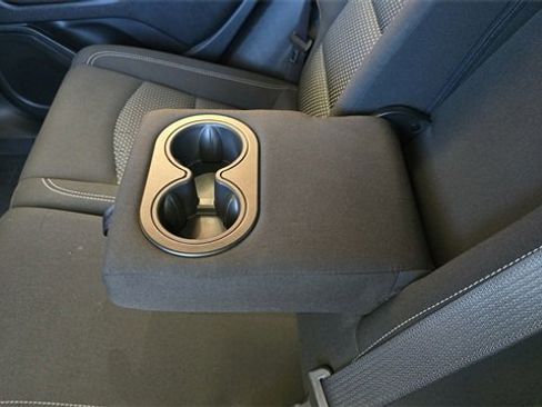 Used 2022 GMC Terrain SLE w/ Driver Convenience Package image 19