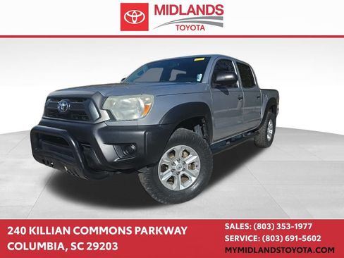 Used 2015 Toyota Tacoma PreRunner image 1