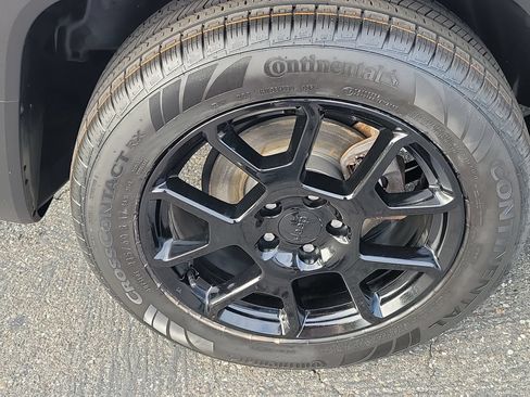 Certified 2020 Jeep Renegade Altitude FWD image 21