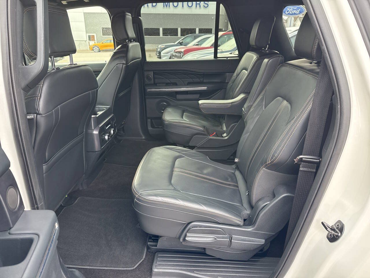Used 2023 Ford Expedition Max Platinum AWD/4WD image 12