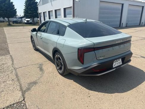 Used 2025 Kia K4 EX FWD image 8