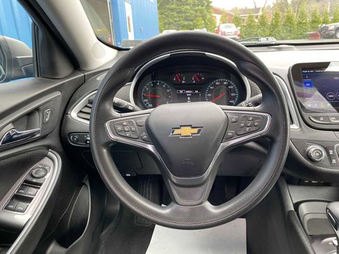 Used 2023 Chevrolet Malibu LS image 16