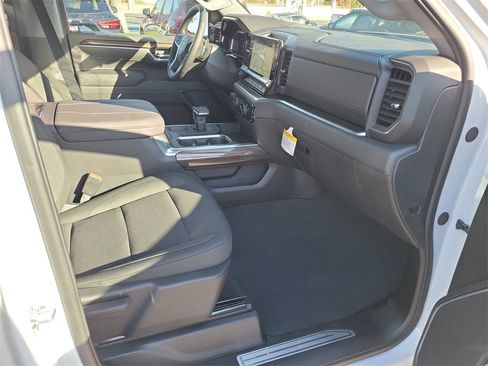 New 2026 Chevrolet Silverado 1500 RST w/ Z71 Off-Road Package image 17