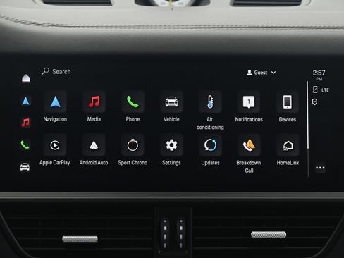 Certified 2022 Porsche Cayenne Turbo GT AWD/4WD image 33