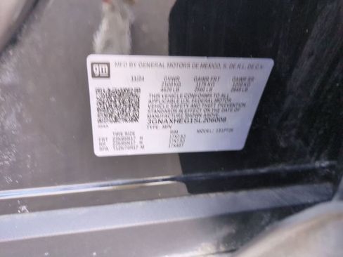 Used 2025 Chevrolet Equinox LT image 32