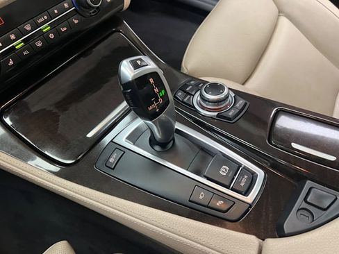 Used 2011 BMW 535i Sedan image 23