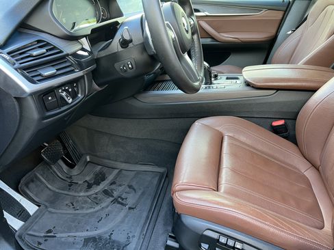 Used 2018 BMW X5 xDrive35i AWD/4WD image 14
