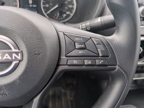 Used 2025 Nissan Sentra S FWD image 15