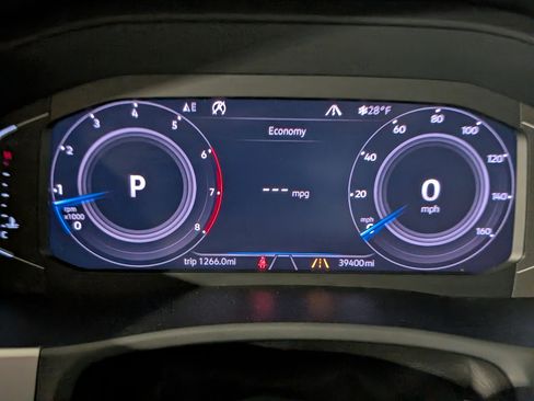 Used 2019 Volkswagen Atlas SEL Premium image 33