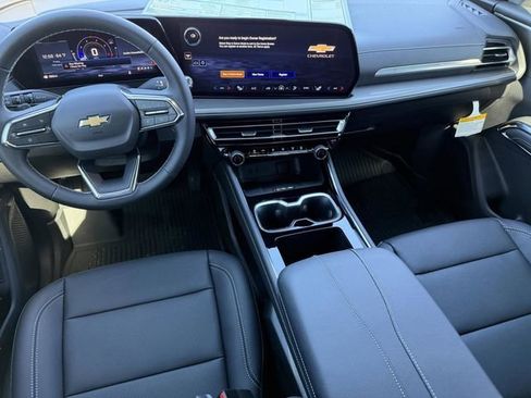 New 2026 Chevrolet Traverse LT w/ Sun and Wheel Package image 30